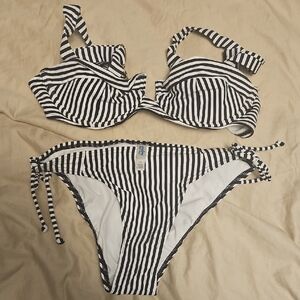 La Vie En Rose Black and White Striped Swimwear